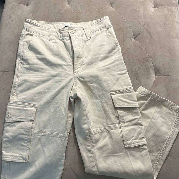 COPY - TNA cargo pants - Picture 3 of 3